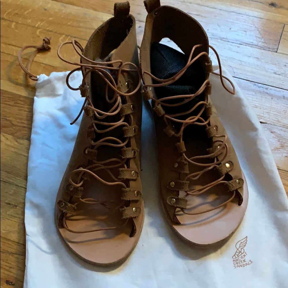 Ancient Greek sandals